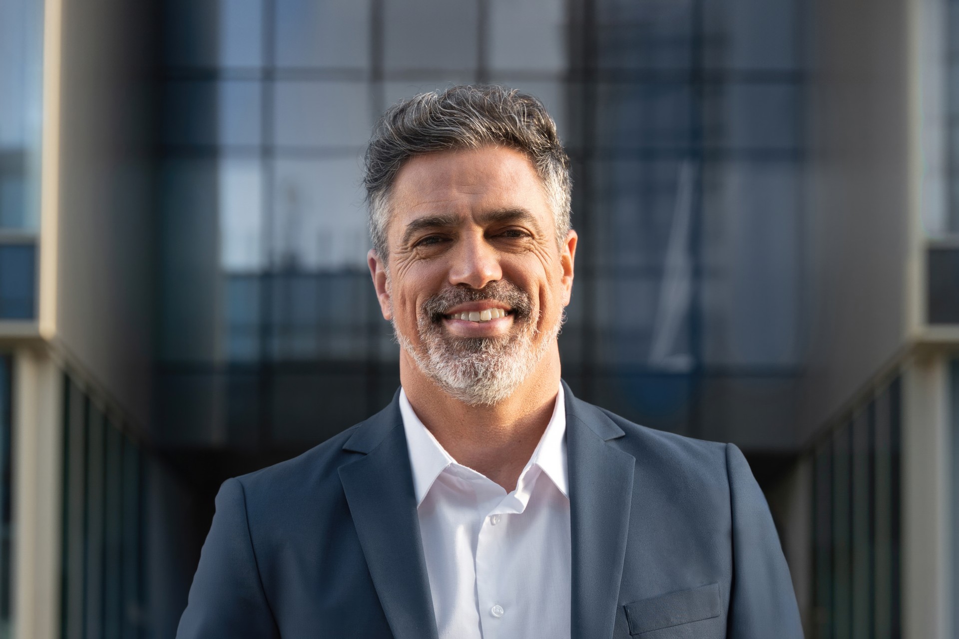 - Dieter, Managing Partner